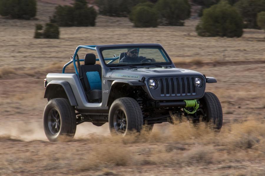  Jeep 4SPEED Concept (JL) 2018 года  (фото 15 из 39)